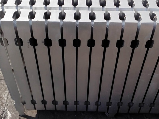 換熱器出現(xiàn)了震動應(yīng)該怎么辦